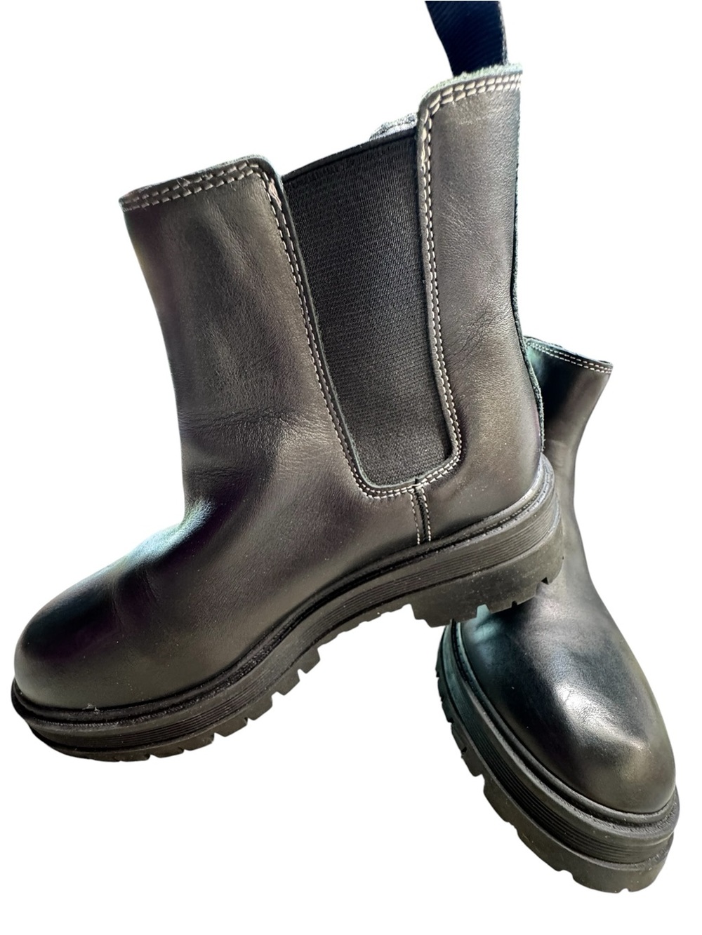 Marc Fisher LTD Pietro Chelsea Leather Chukka Lug ankle boots platform sole
